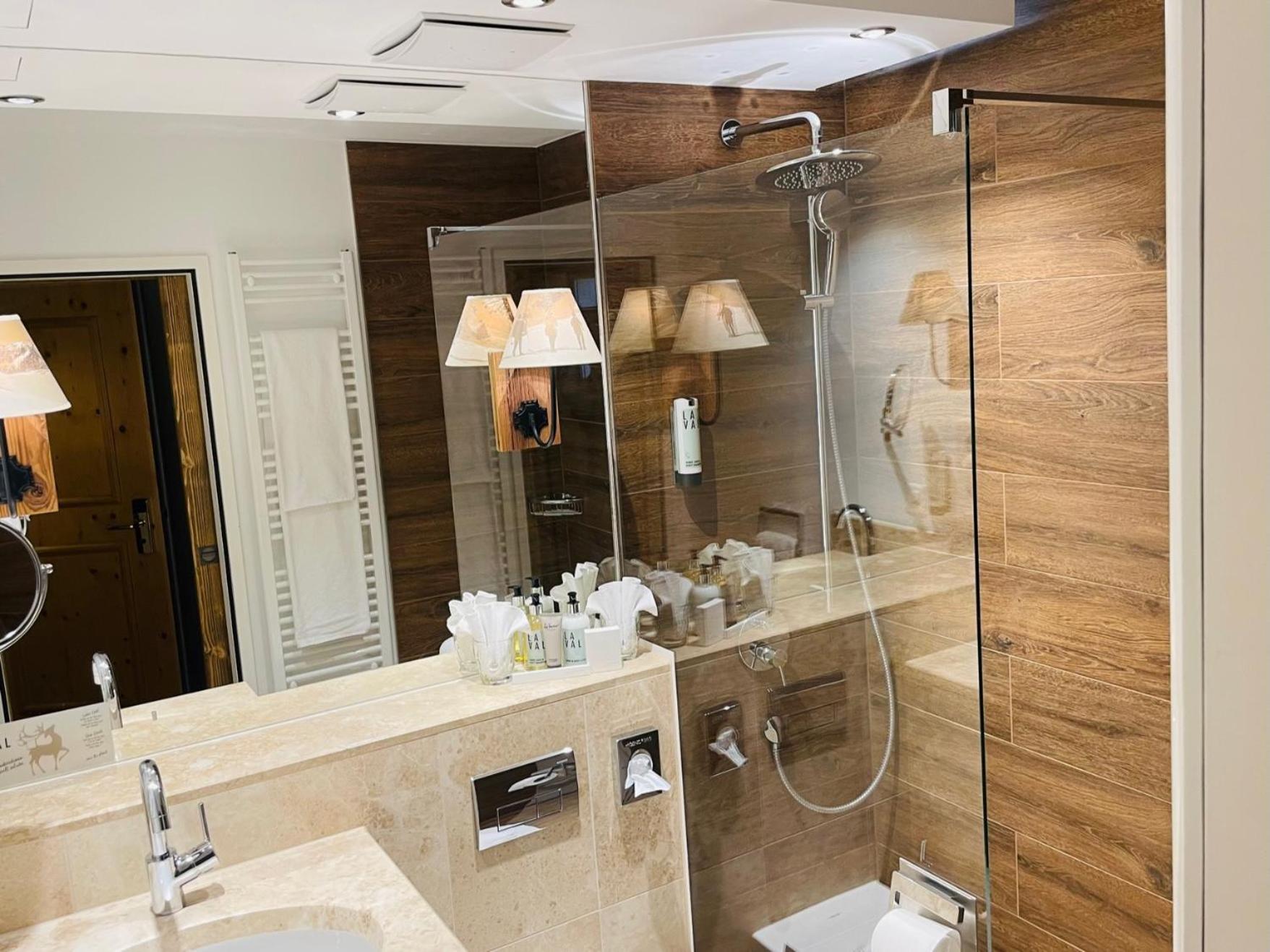 La Val Hotel & Spa Breíl Δωμάτιο φωτογραφία