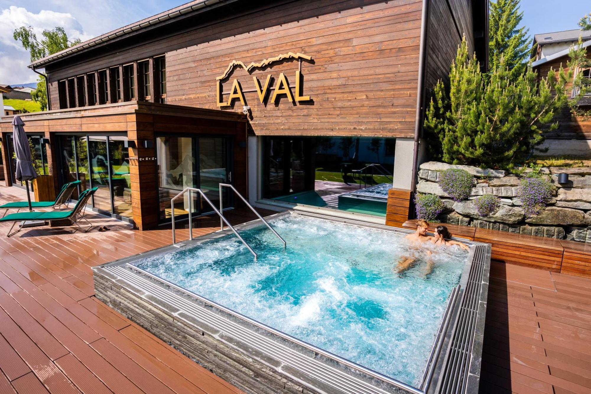 La Val Hotel & Spa Breíl Εξωτερικό φωτογραφία