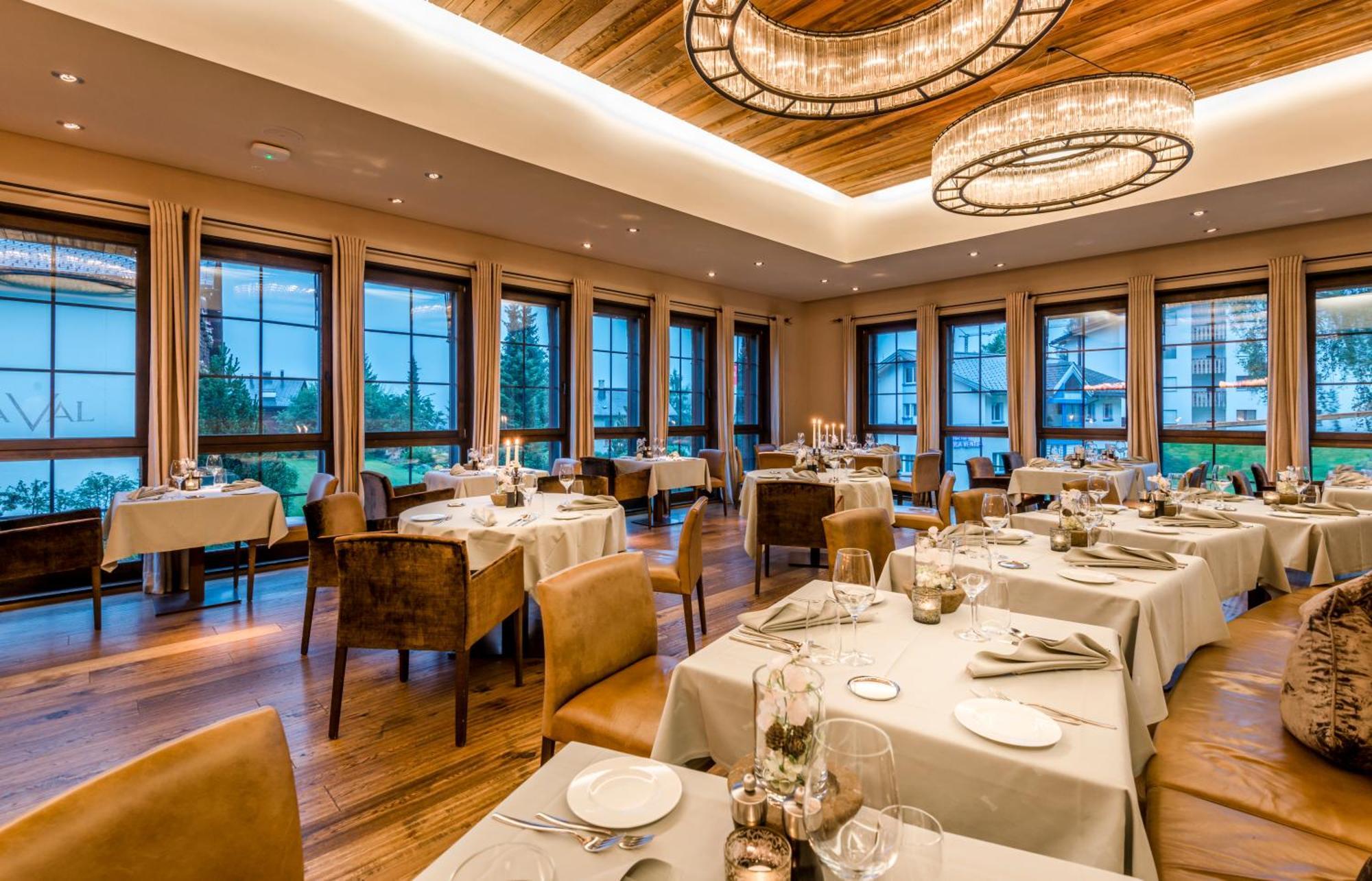 La Val Hotel & Spa Breíl Εξωτερικό φωτογραφία